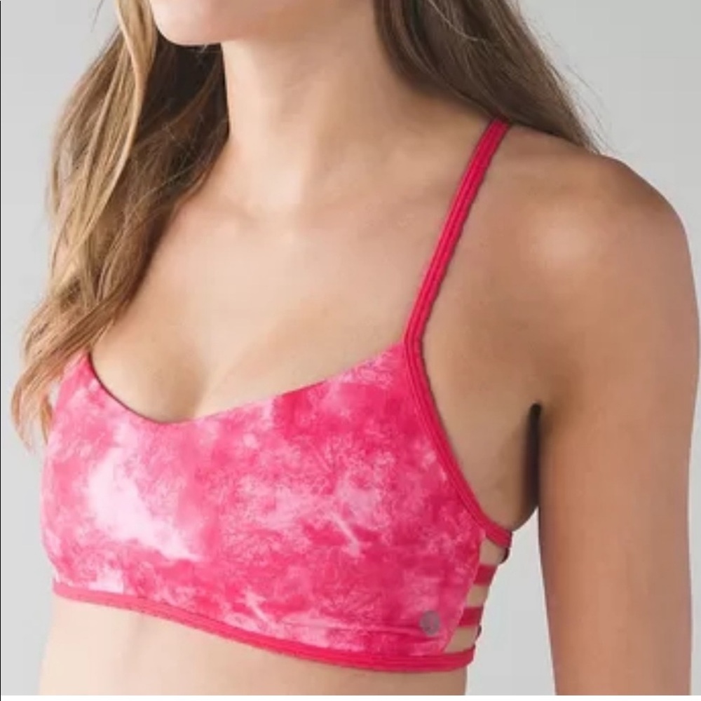 Lululemon hot spell strappy sports bra size 8